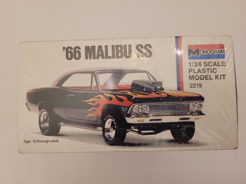 66 Malibu SS 1977 1/24 MONOGRAM Model Kit NEW NIB Sealed